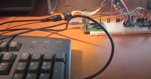 PS2 2600 Proto (626 x 326).jpg PS2 2600 Proto (626 x 326).jpg